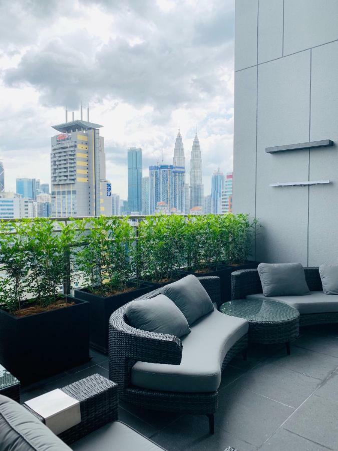 Expressionz Klcc By De Space