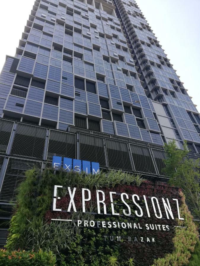 Expressionz Klcc By De Space